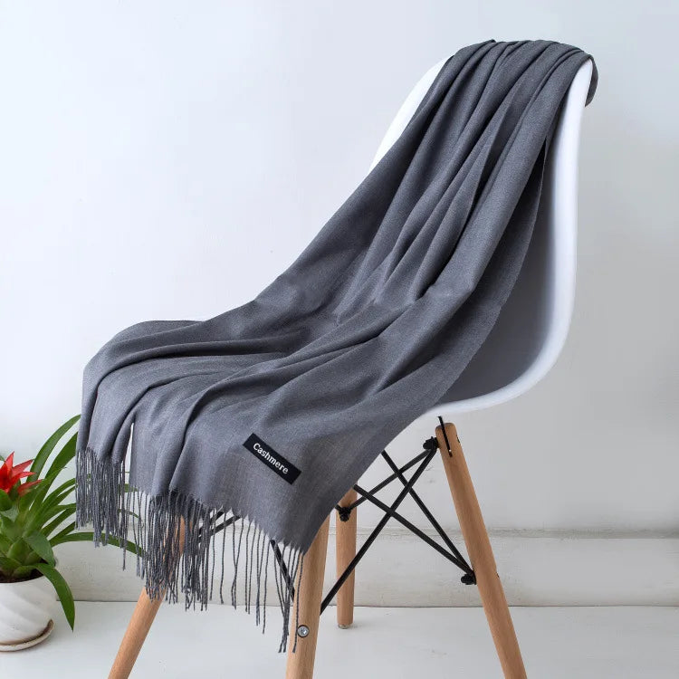 Wearclo | Elegant and Warm Scarf for Women
