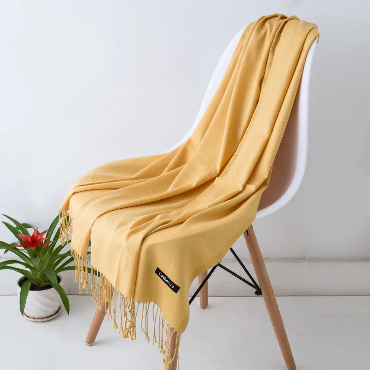 Wearclo | Elegant and Warm Scarf for Women