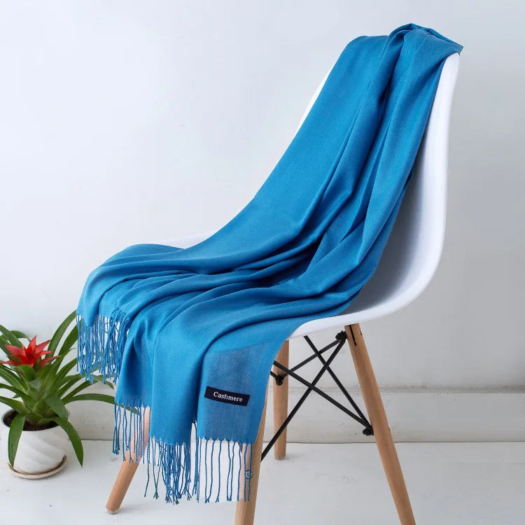 Wearclo | Elegant and Warm Scarf for Women