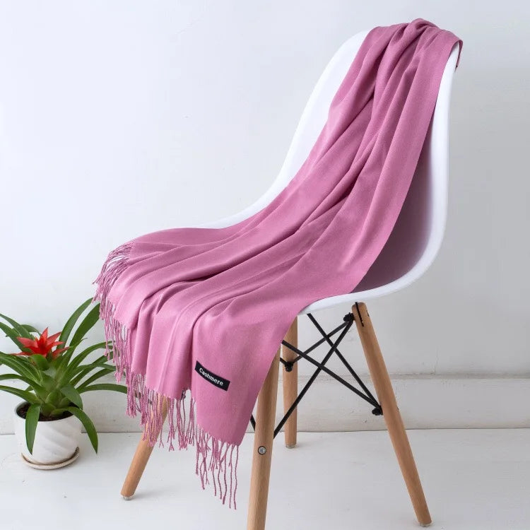 Wearclo | Elegant and Warm Scarf for Women