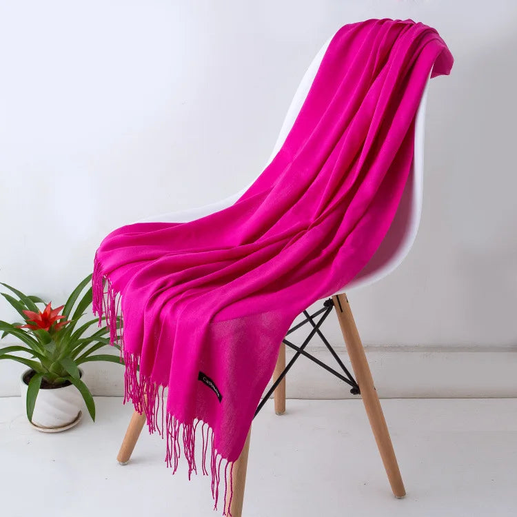 Wearclo | Elegant and Warm Scarf for Women
