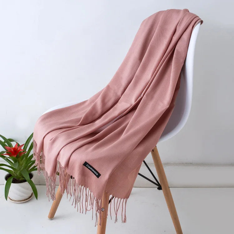 Wearclo | Elegant and Warm Scarf for Women