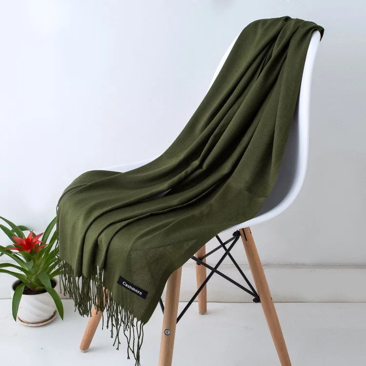 Wearclo | Elegant and Warm Scarf for Women