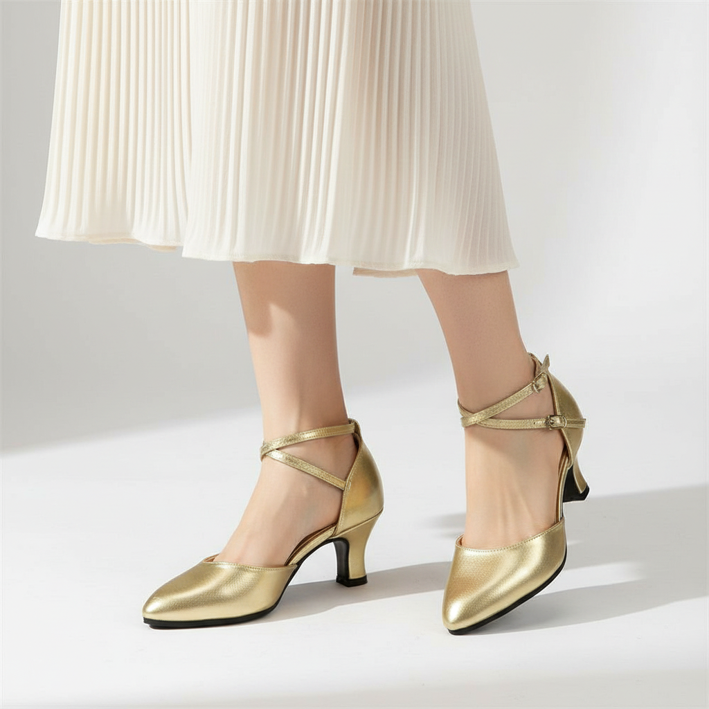 Wearclo | Elegant Chic Heels: Versatile, chunky heel for all seasons