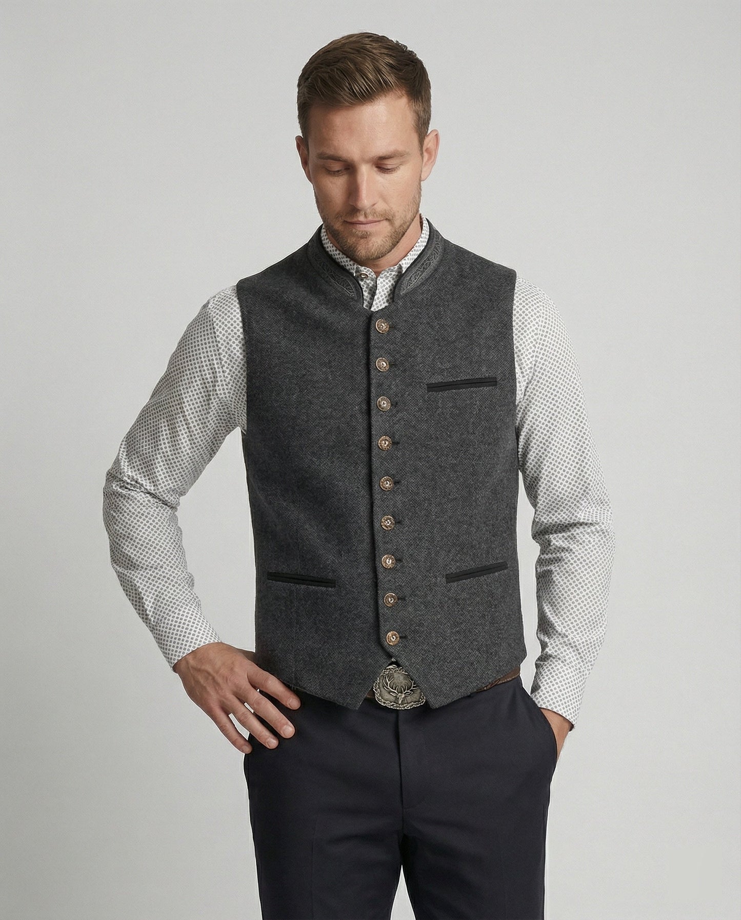 Wearclo - Elegant Men's Traditional Waistcoat Gray
