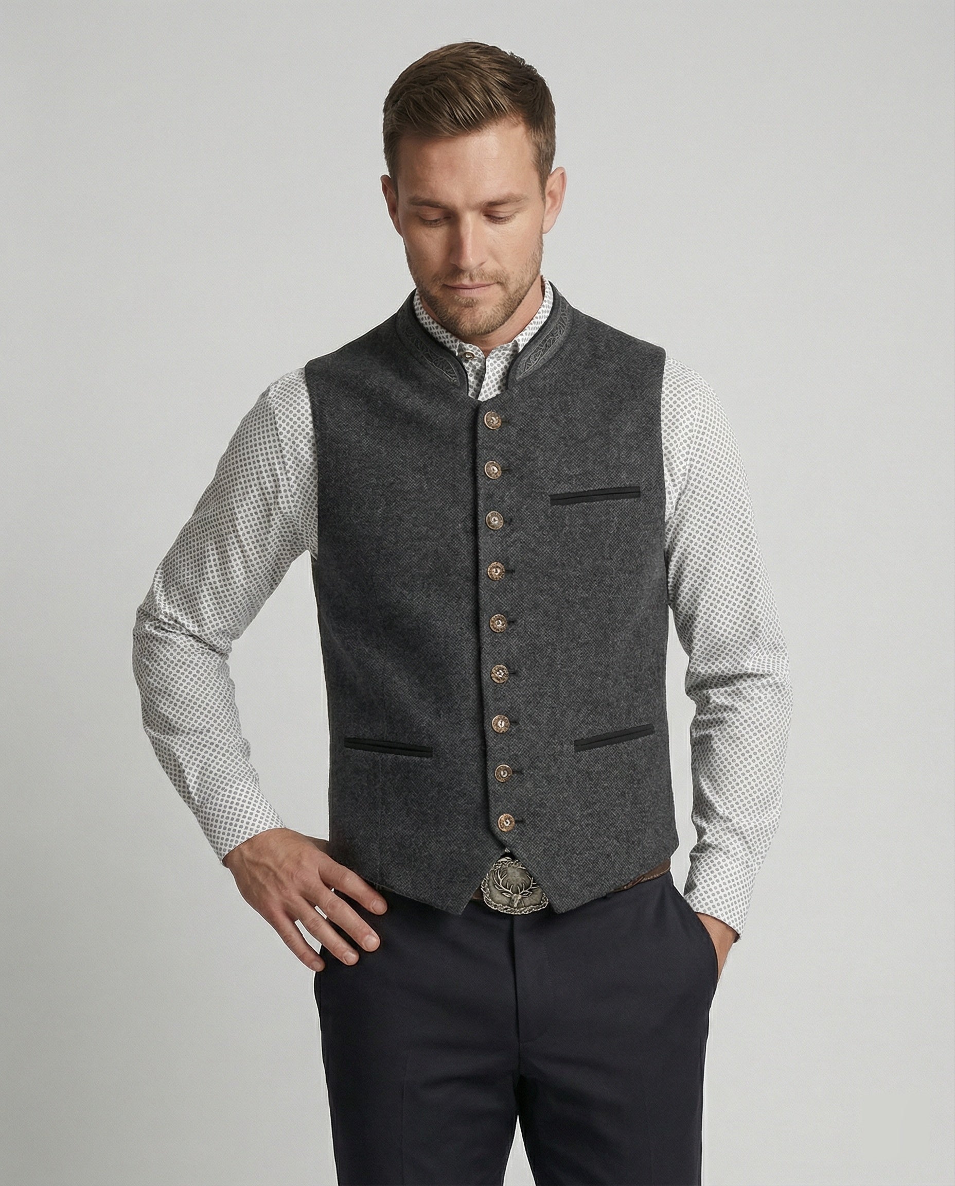 Wearclo - Elegant Men's Traditional Waistcoat Gray