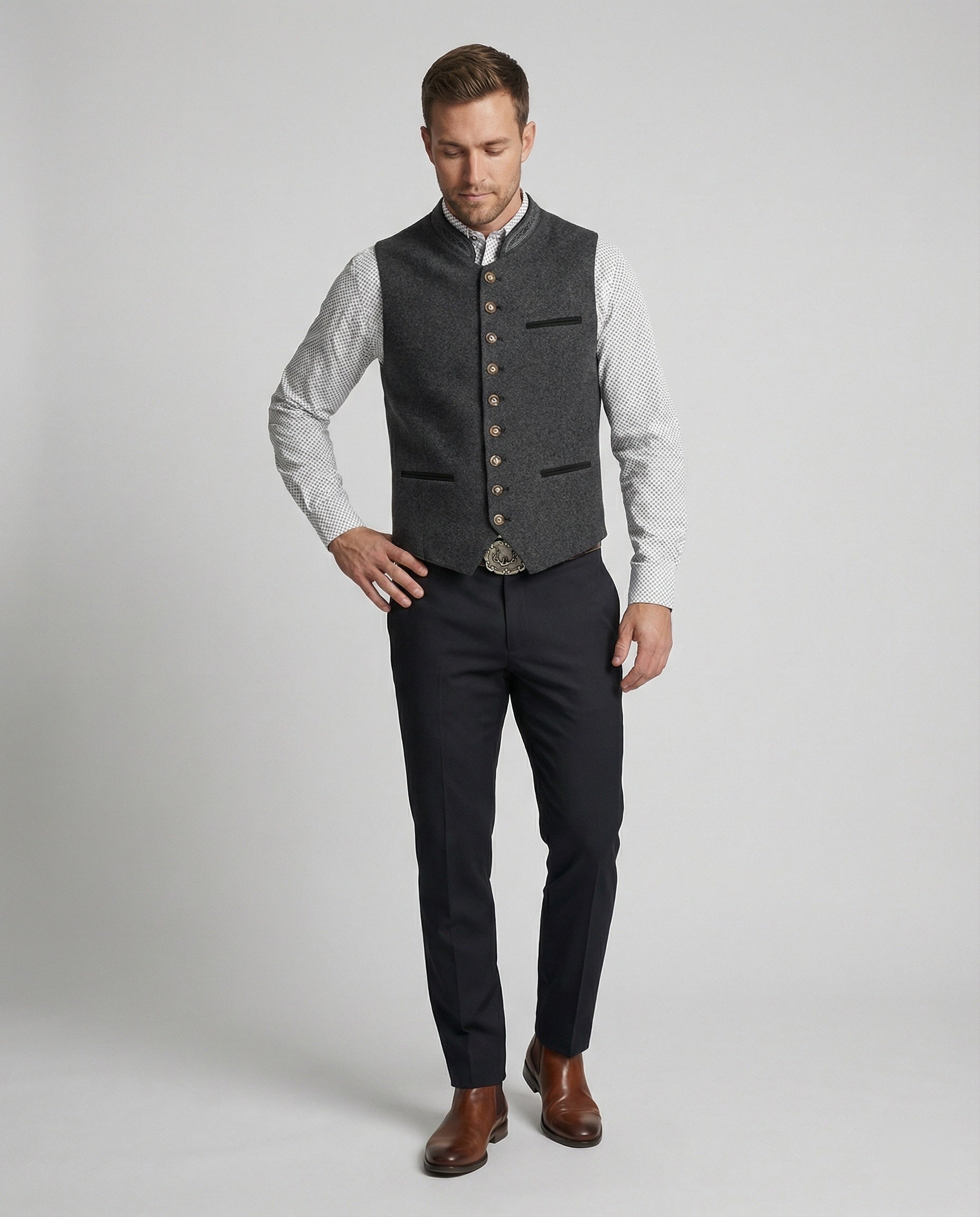 Wearclo - Elegant Men's Traditional Waistcoat Gray