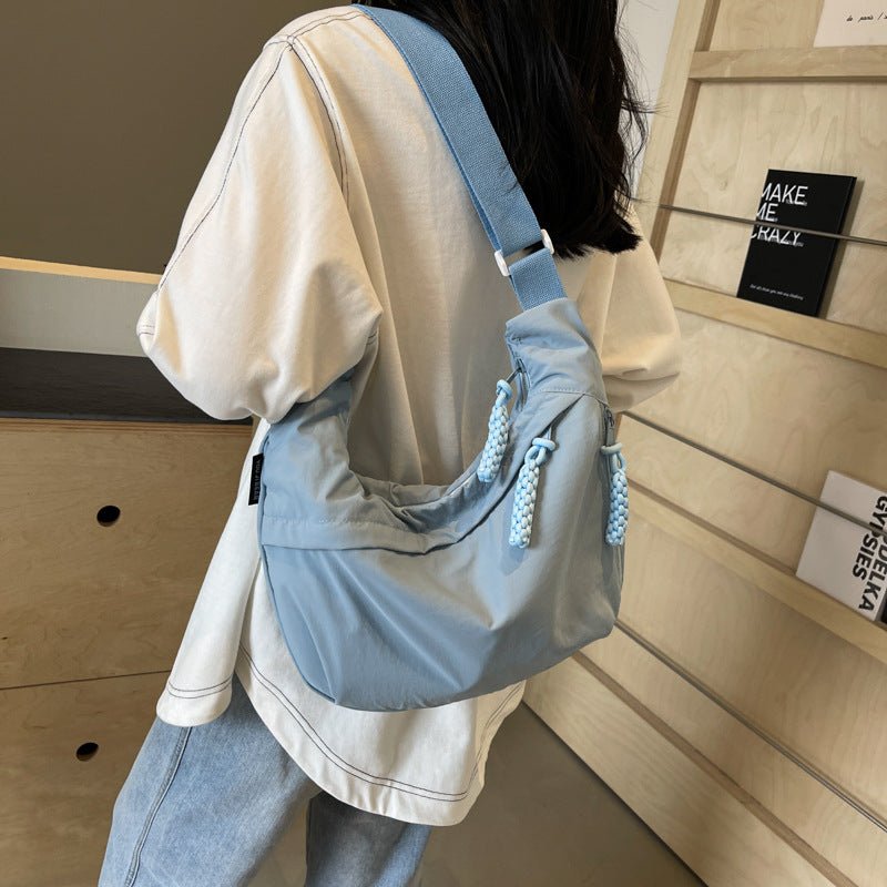 Wearclo | EVERCARRY – Nylon shoulder bag with smart compartments for everyday use