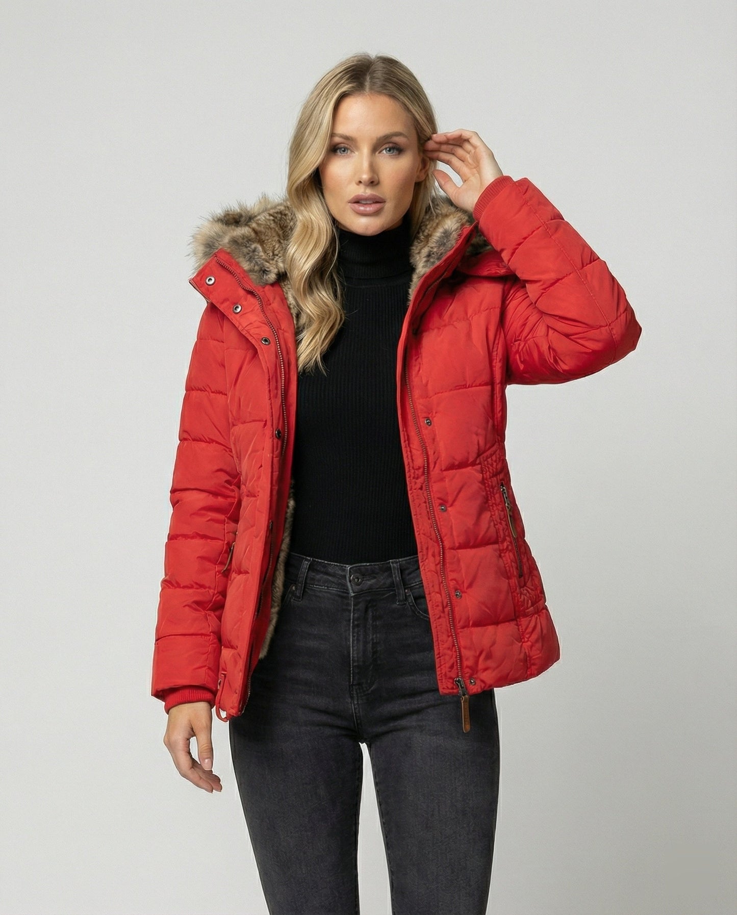 Wearclo - Fashionable Winter Jacket, Warmly Lined with Hood