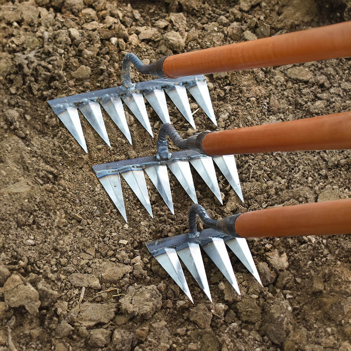 Wearclo | Gardening Hand Rake with Sharp Tines