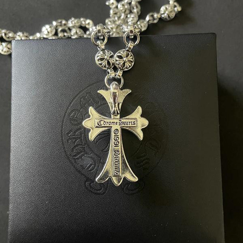 Wearclo | Gothic Cross Pendant Necklace