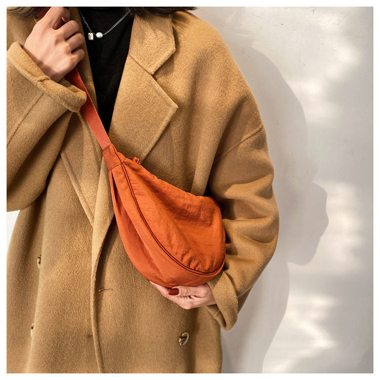 Wearclo | Half-Moon Shaped Bag