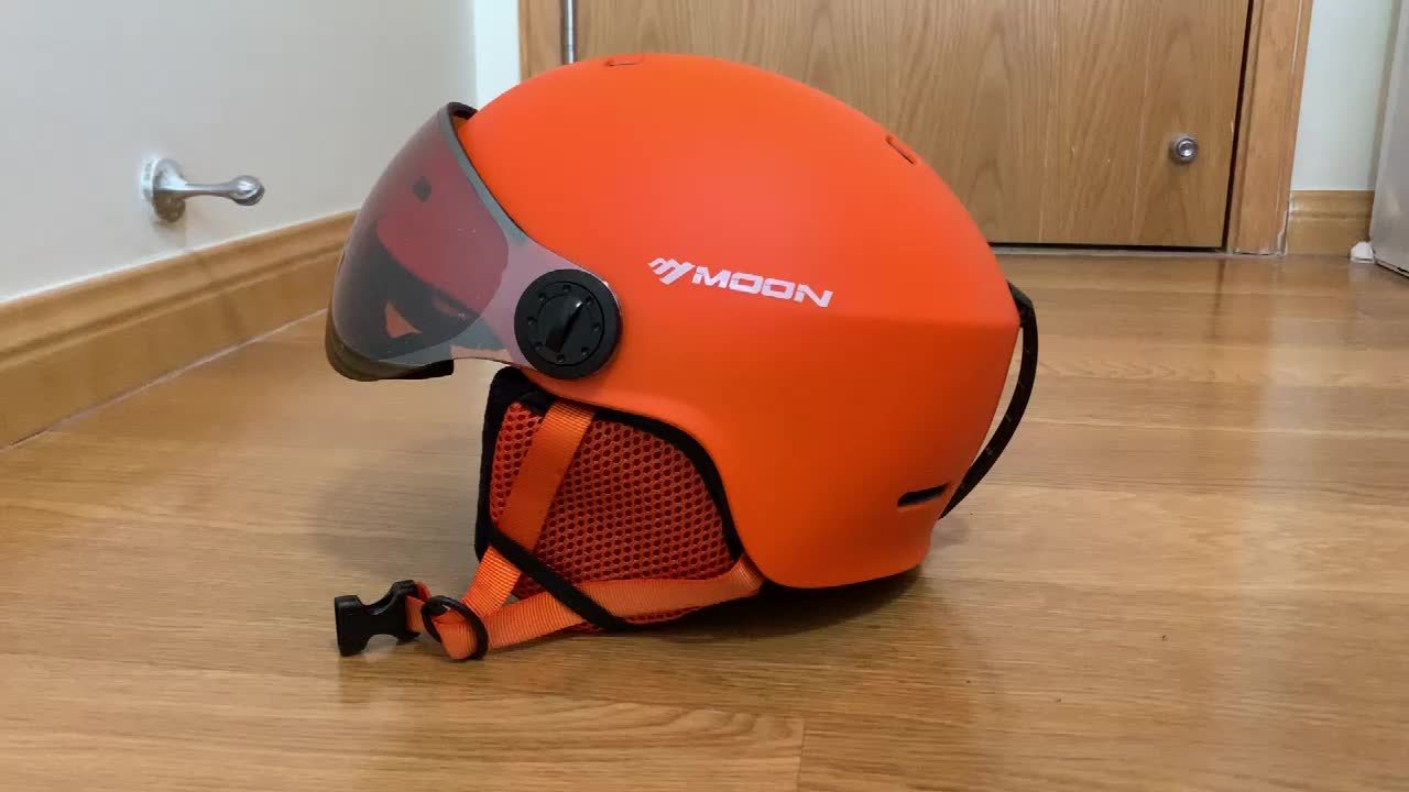 Wearclo | High-Quality Ski Helmet with Removable Parts – Safe and Comfortable for Outdoor Activities