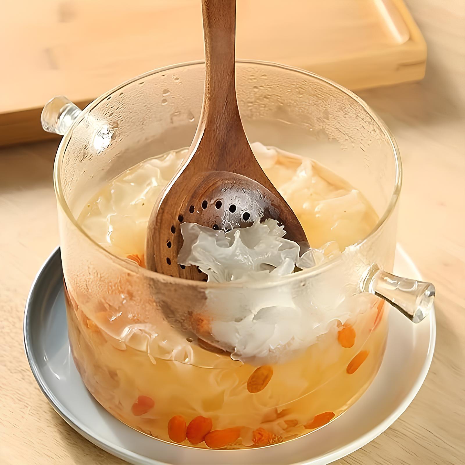 Wearclo Kitchen Utensils in Natural Wood Set