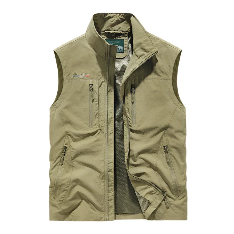 Wearclo | Men's Lightweight Water-Resistant Vest with Zip Pockets