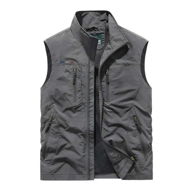 Wearclo | Men's Lightweight Waterproof Vest with Zip Pockets