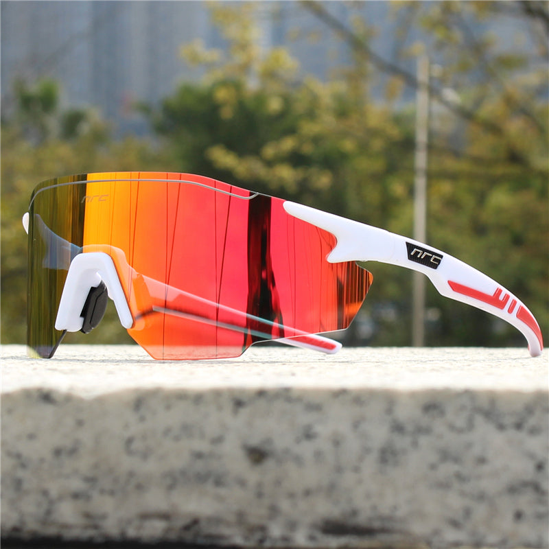 Wearclo | Men’s Polarised Sports Sunglasses – UV Protection & Lightweight Design