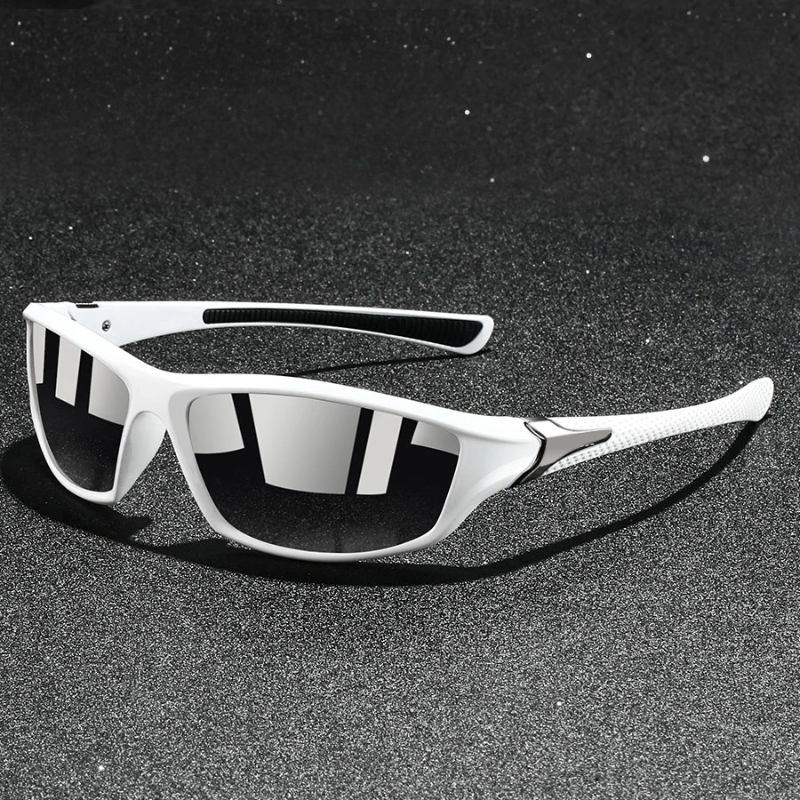 Wearclo | Men’s Polarised Sunglasses – UV400 Protection with Lightweight Metal Frame