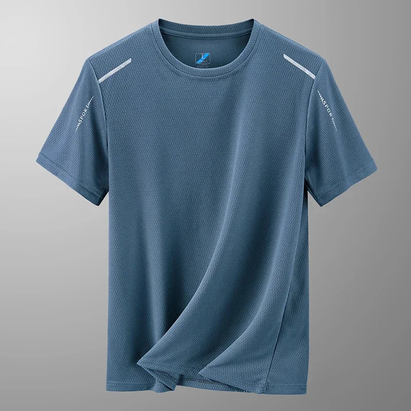 Wearclo | Men's Quick Dry Athletic T-Shirt with Reflective Detail