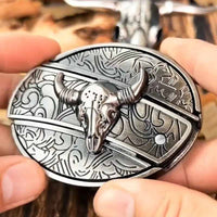 Wearclo | Oval Bull Skull Belt Buckle with Hidden Knife