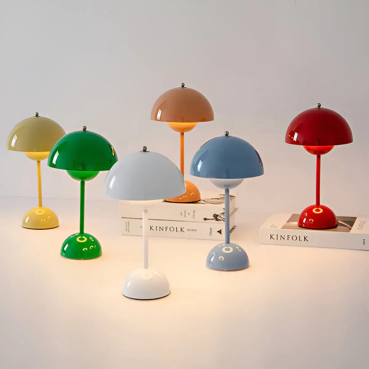 Wearclo | NordicNest Scandinavian Table Lamp