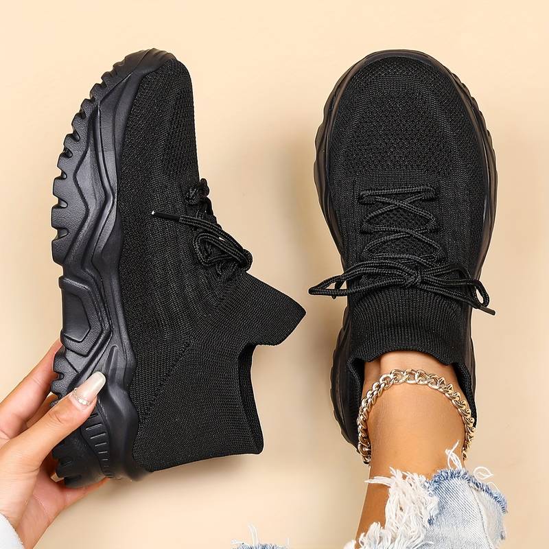 Wearclo | Orthopedic Shoes with Additional Support for the Feet