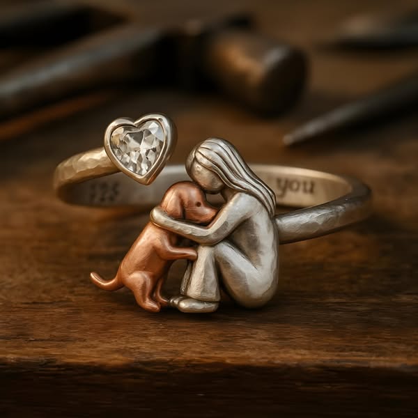 Wearclo | PawHeart Necklace – Jewelry for Dog Lovers with Paw Print