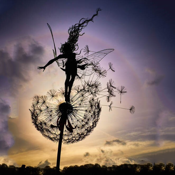 Wearclo | Perfect Wonderland Garden Decoration - The Naughty Spirits Are Dancing