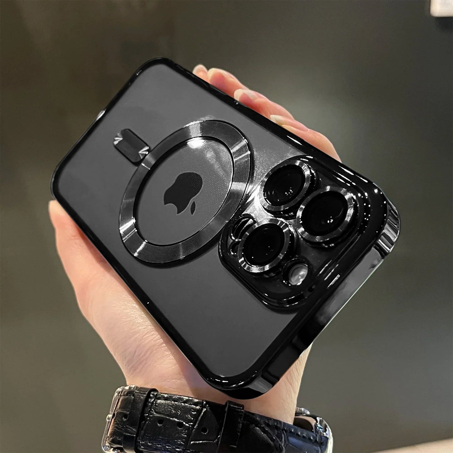 Wearclo | Plating Clear Soft Magnetic Case for iPhone