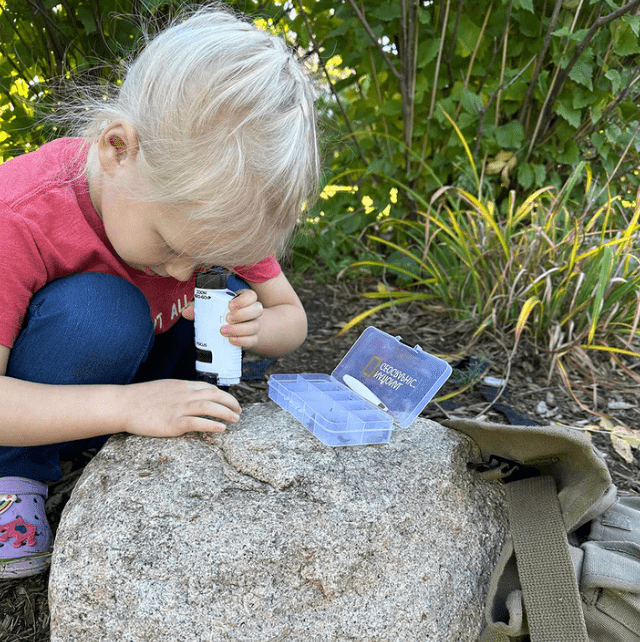 Wearclo | Portable Microscope for Young Explorers
