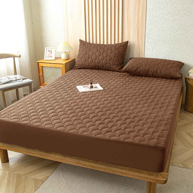 Wearclo | Quilted Waterproof Mattress Protector with Quilted Design