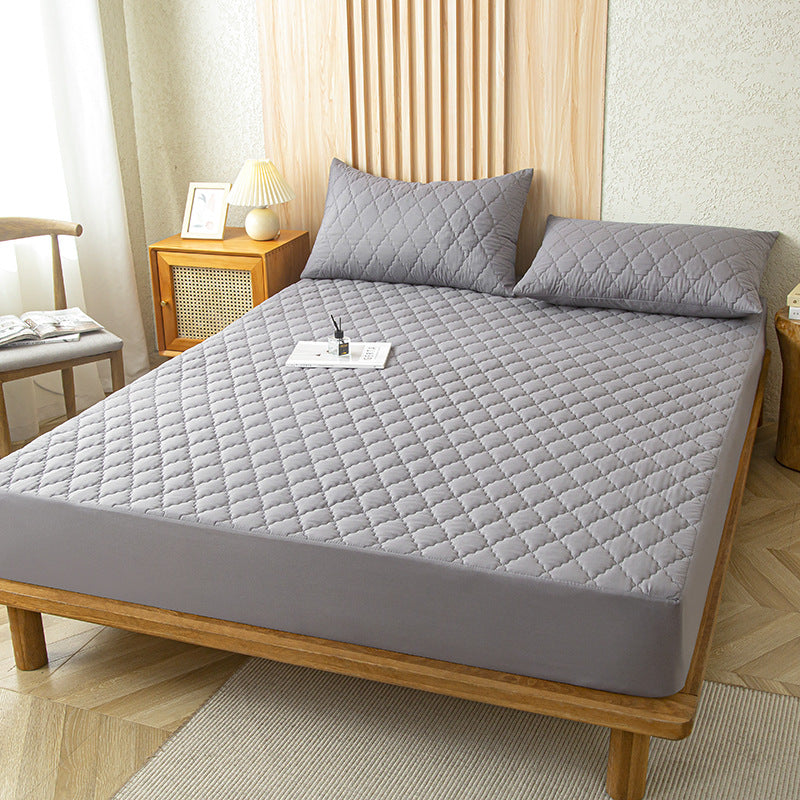 Wearclo | Quilted Waterproof Mattress Protector with Quilted Design