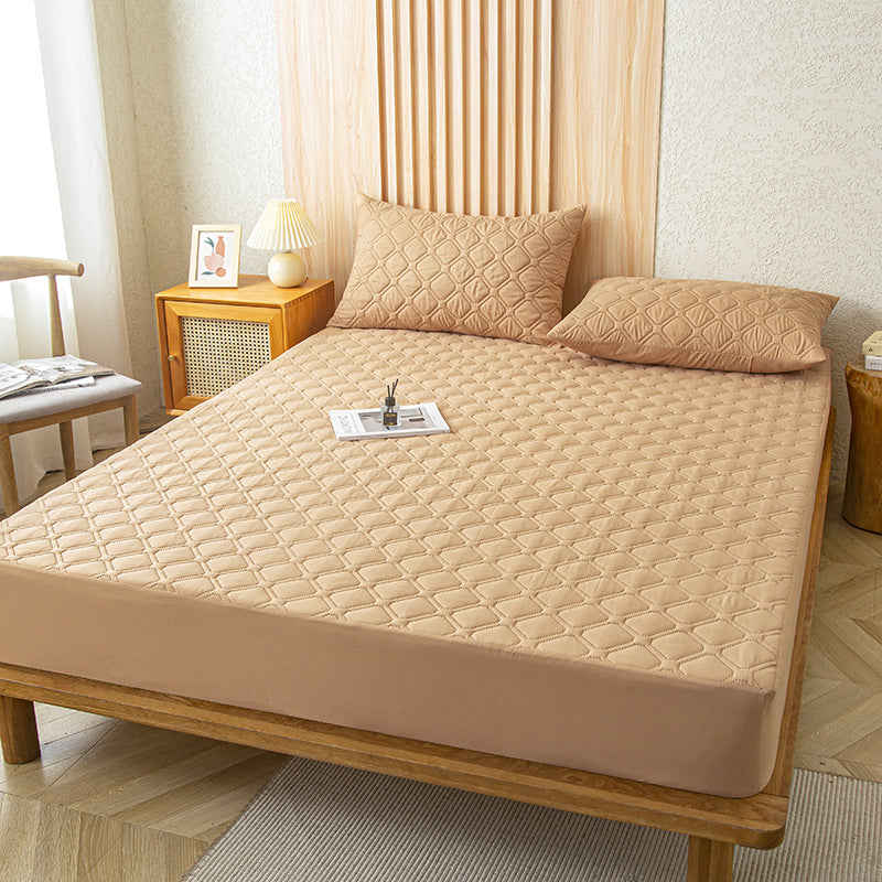 Wearclo | Quilted Waterproof Mattress Protector with Quilted Design