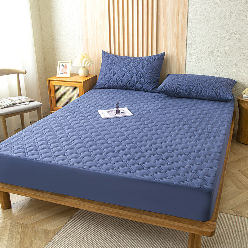 Wearclo | Quilted Waterproof Mattress Protector with Quilted Design