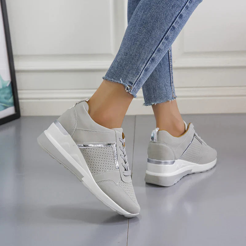 Wearclo Sneaker - No more aching feet