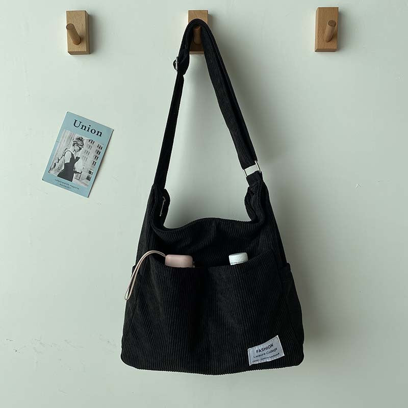 Wearclo | Snor Crossbody Bag – Silent and Durable Leather Strap Bag for Everyday Use