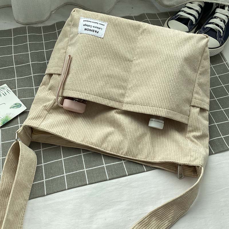 Wearclo | Snor Crossbody Bag – Silent and Durable Leather Strap Bag for Everyday Use