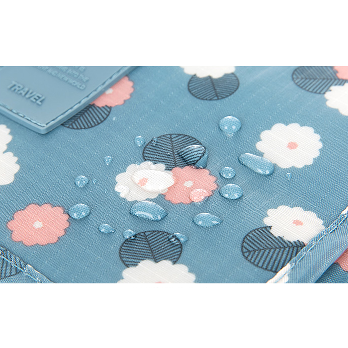 Wearclo Travel Cosmetic Bag | Waterproof & with Hook | Foldable & Padded | For Women & Men