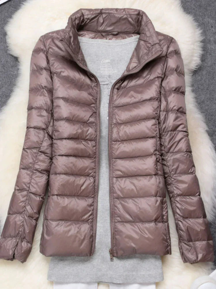 Wearclo | Ultralight Women's Down Jacket with Hood
