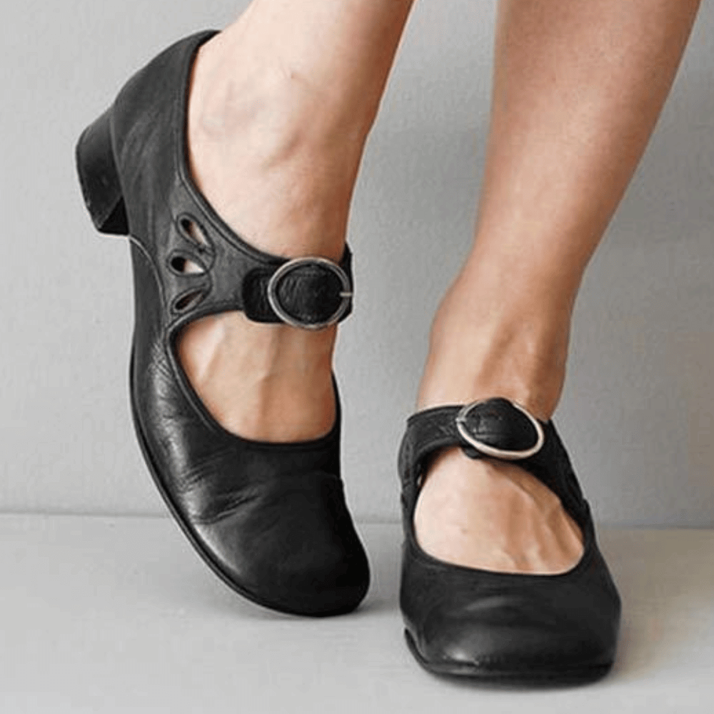 Wearclo – Unique Leather Sandals