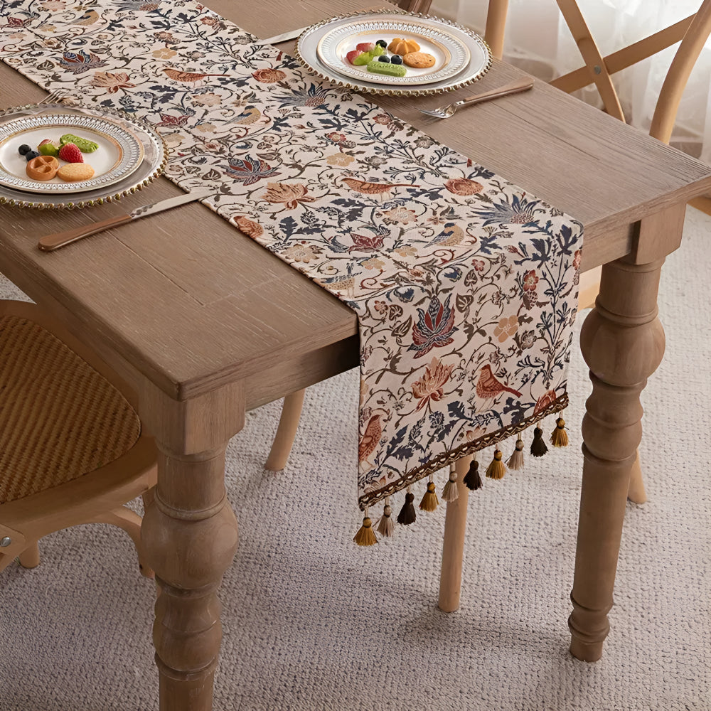 Wearclo | Vintage Floral & Bird Jacquard Table Runner