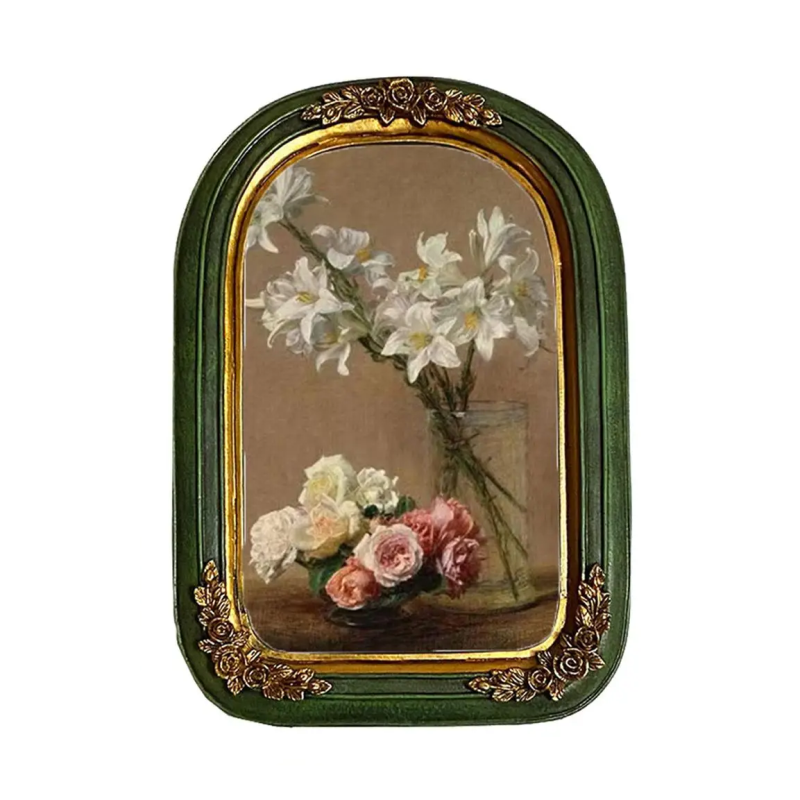 Wearclo | Vintage Style Picture Frame