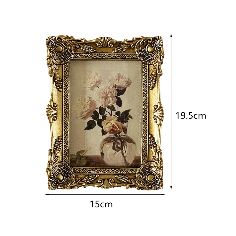 Wearclo | Vintage Style Picture Frame