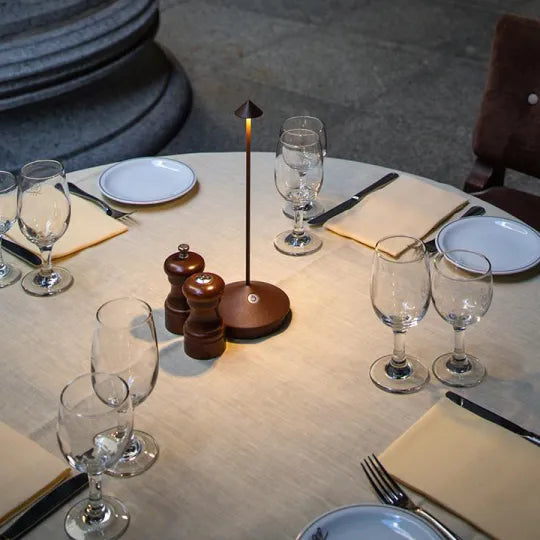 Wearclo | Wireless LED Table Lamp - Rechargeable & Dimmable Atmosphere