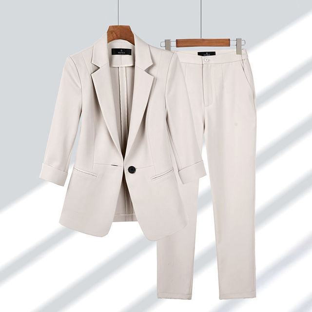 Wearclo | Women's Blazer and Trousers Suit with Notched Lapel