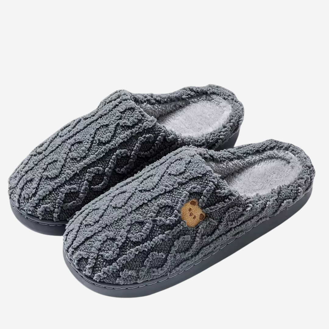 Wearclo | Women's Cable Knit Slippers with Teddy Bear Embroidery