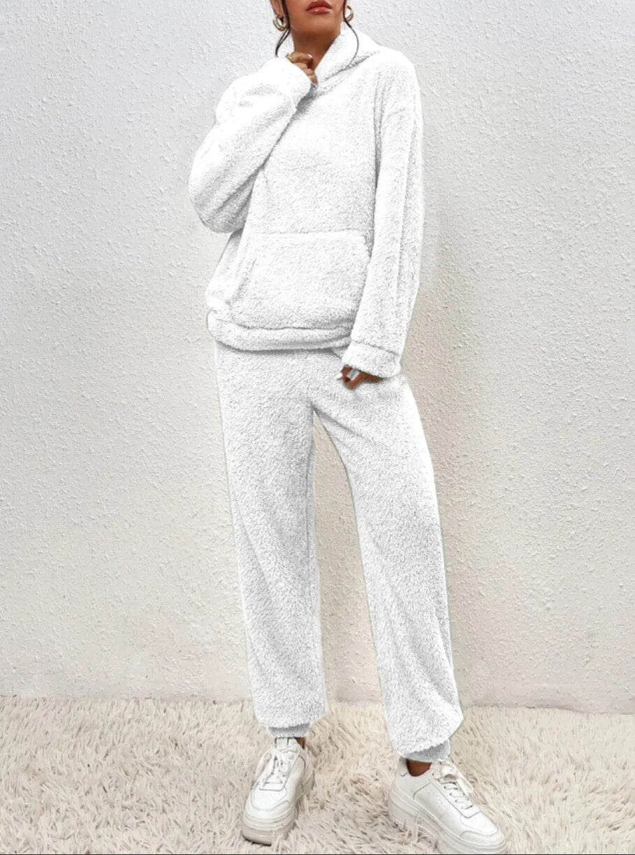 Wearclo | Women's Hooded Loungewear Set Fuzzy Plush Jogger