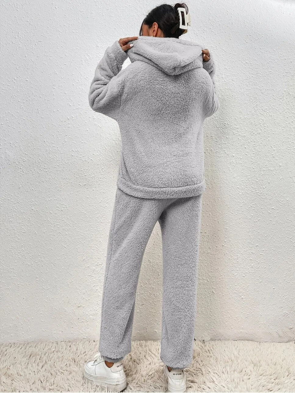 Wearclo | Women's Hooded Loungewear Set Fuzzy Plush Jogger
