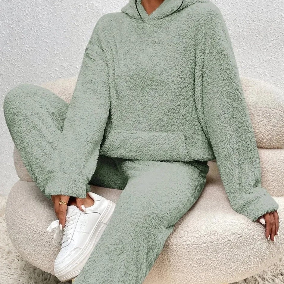Wearclo | Women's Hooded Loungewear Set Fuzzy Plush Jogger