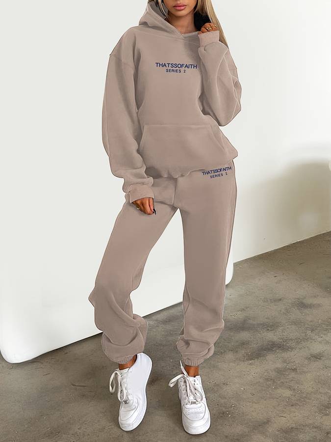 Wearclo | Women's Hoodie & Jogger Set with Drawstring Waist